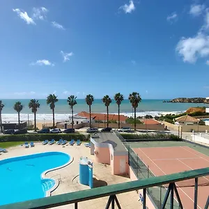 https://algarve-nook-apartments-coral-do-vau.hotelaalgarve.com